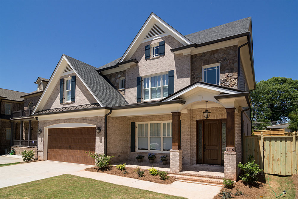Renovate Your Home With The Best Builders